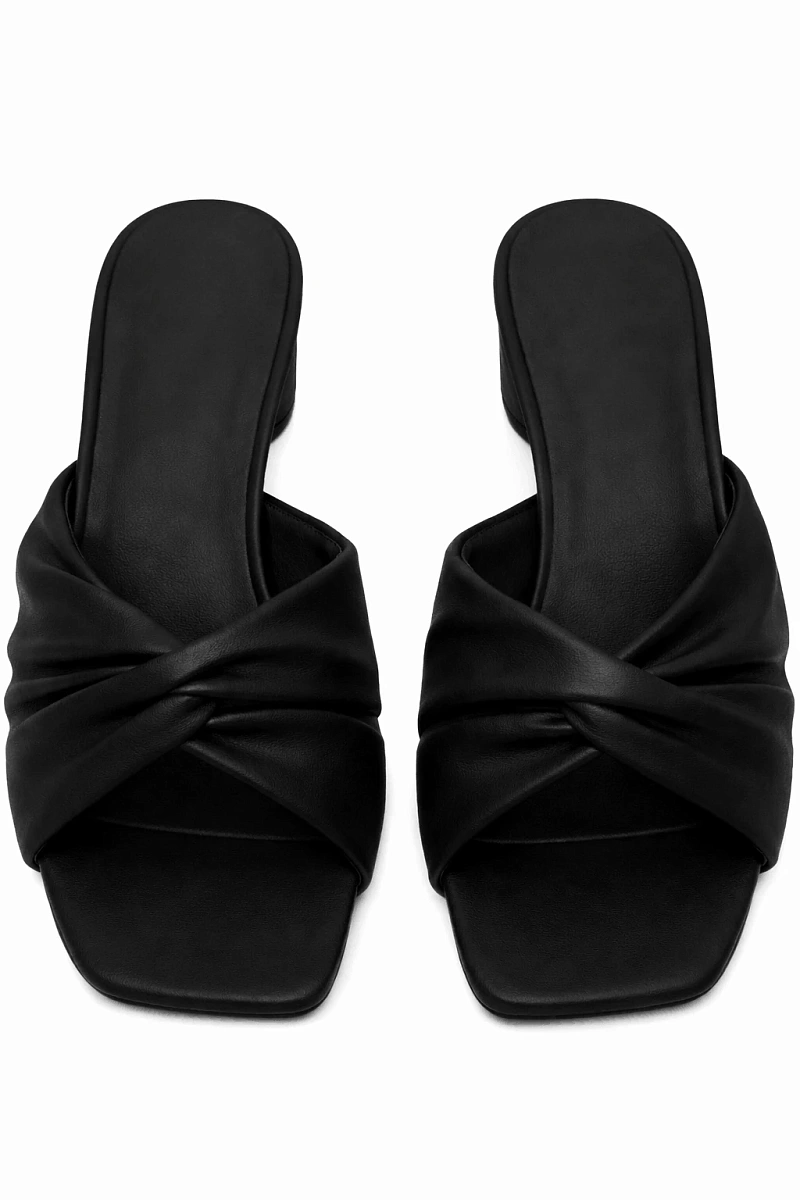 Туфли с открытым носком